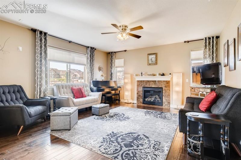 5886 Leon Young Dr, Colorado Springs, CO 80924