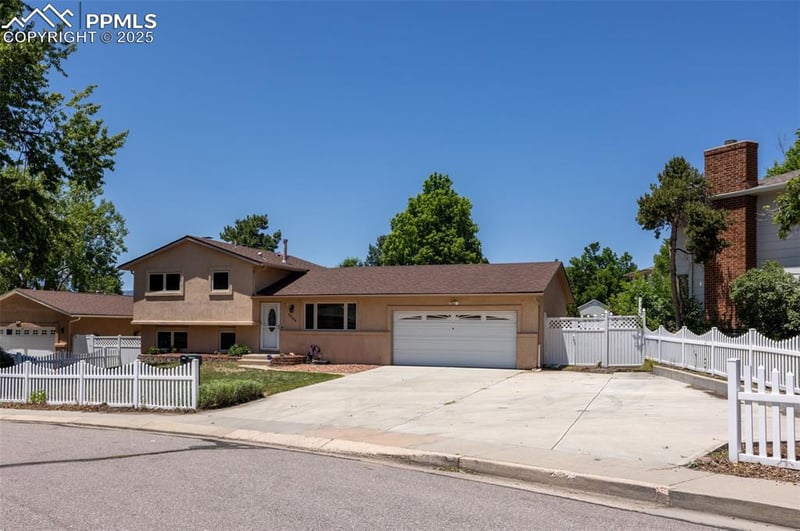 5888 Eldora Dr, Colorado Springs, CO 80918
