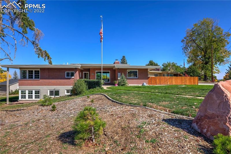 590 S Quail St, Lakewood, CO 80226