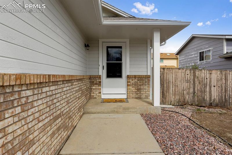 590 Upton Dr, Colorado Springs, CO 80911