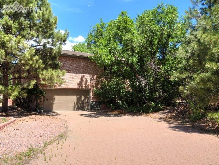 5905 Ridge Brook Ln, Colorado Springs, CO 80918