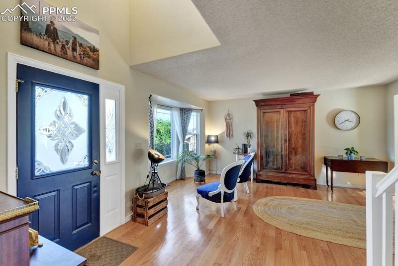 5911 Mapleton Dr, Colorado Springs, CO 80918