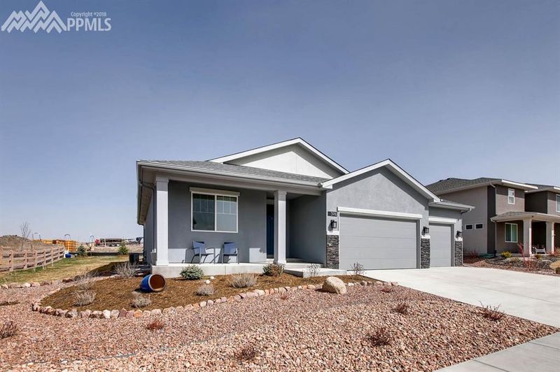 5916 Fergus Dr, Colorado Springs, CO 80924