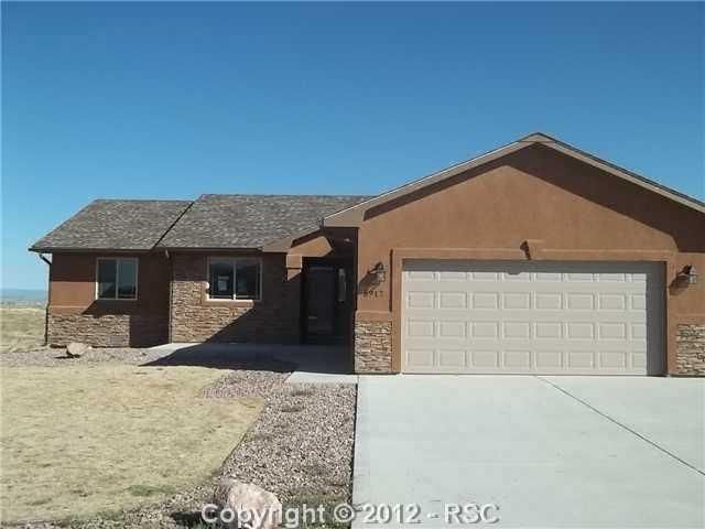 5917 Harper Ln, Pueblo, CO 81008