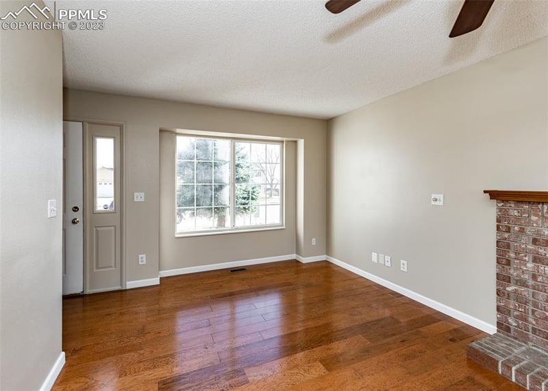 5920 Kittery Dr, Colorado Springs, CO 80911