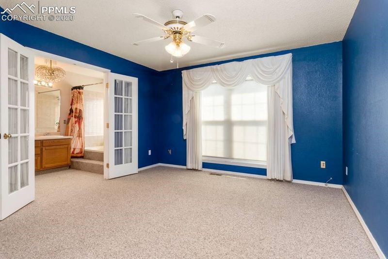 5921 Chokecherry Dr, Colorado Springs, CO 80919