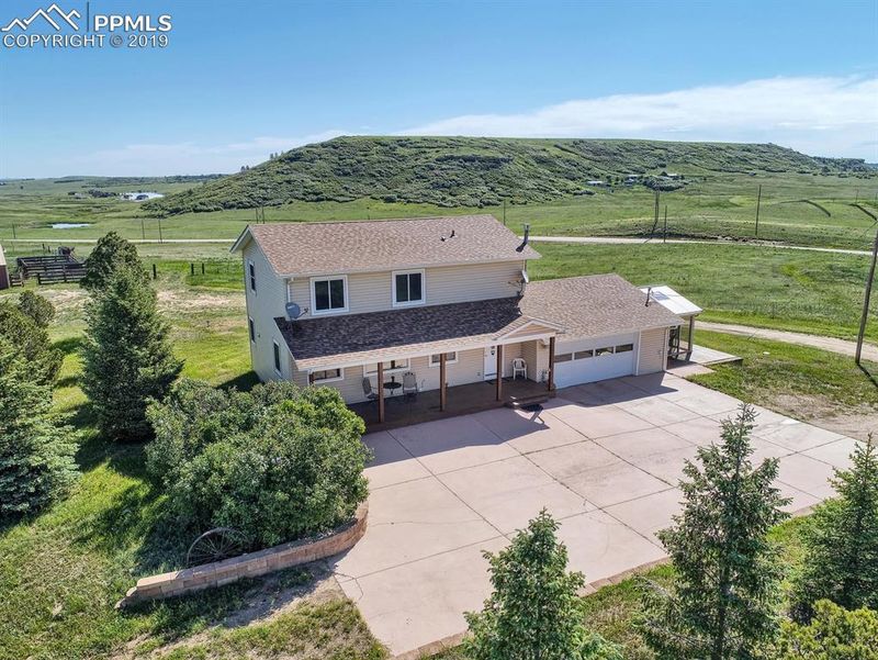 5925 Best Rd, Larkspur, CO 80118