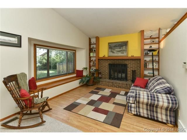 5925 Topview Ct, Colorado Springs, CO 80918