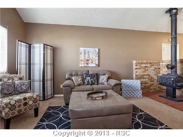 5930 Northwind Dr, Colorado Springs, CO 80918
