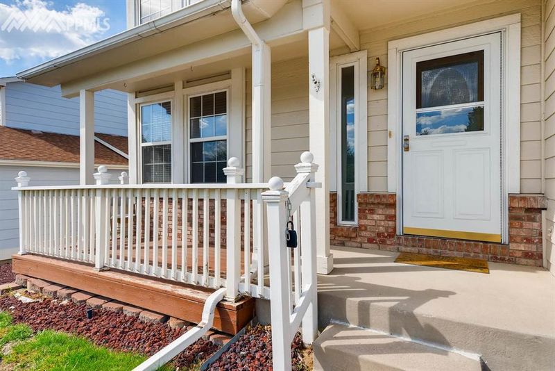 5935 Northwind Dr, Colorado Springs, CO 80918
