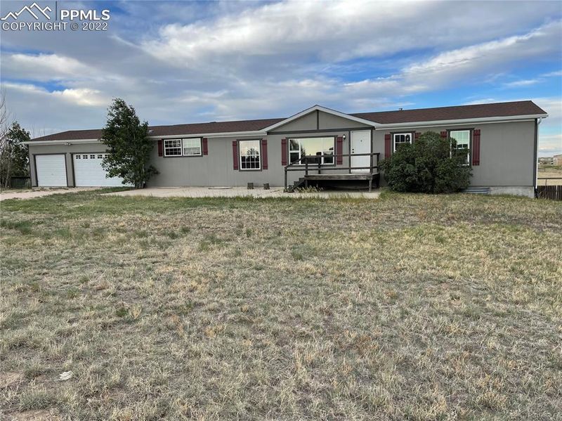 5935 Peerless Farms Rd, Peyton, CO 80831