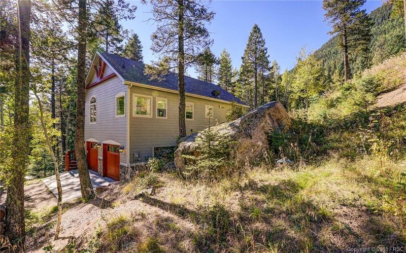 5955 Steep Rd, Manitou Springs, CO 80829