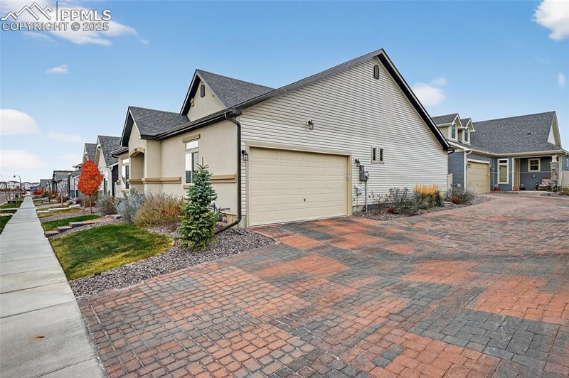 5968 Haster Grv, Colorado Springs, CO 80927