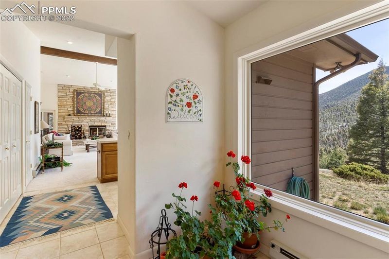 5980 Big Horn Rd, Manitou Springs, CO 80829