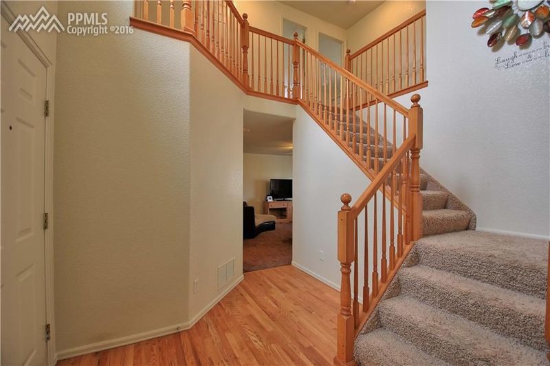 5984 Census Dr, Colorado Springs, CO 80923