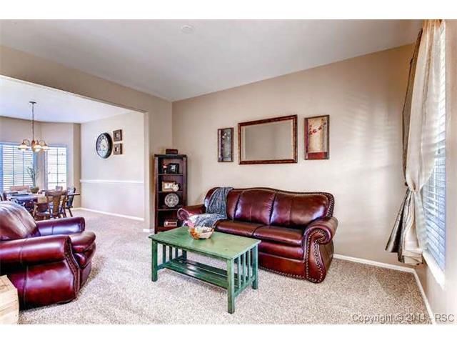 5989 E Monument Dr, Castle Rock, CO 80104