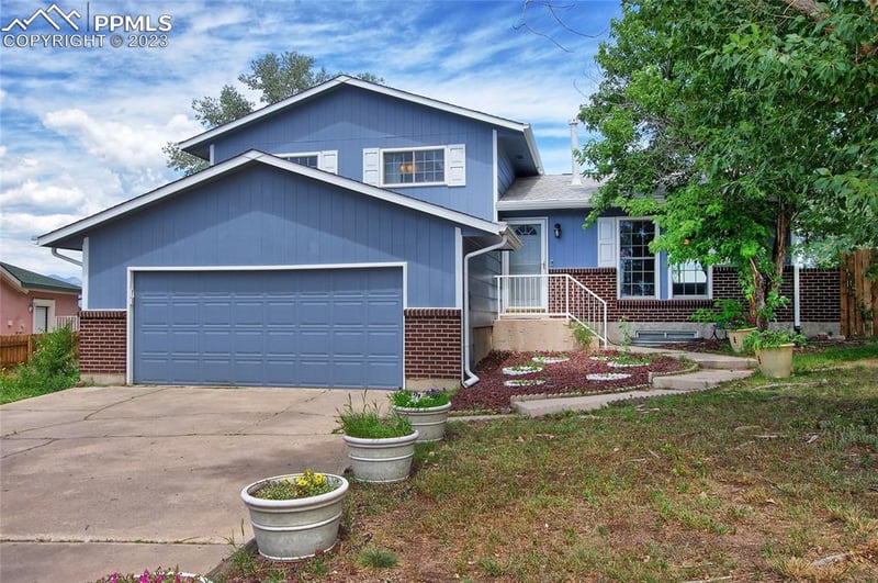 5992 Del Rey Dr, Colorado Springs, CO 80918