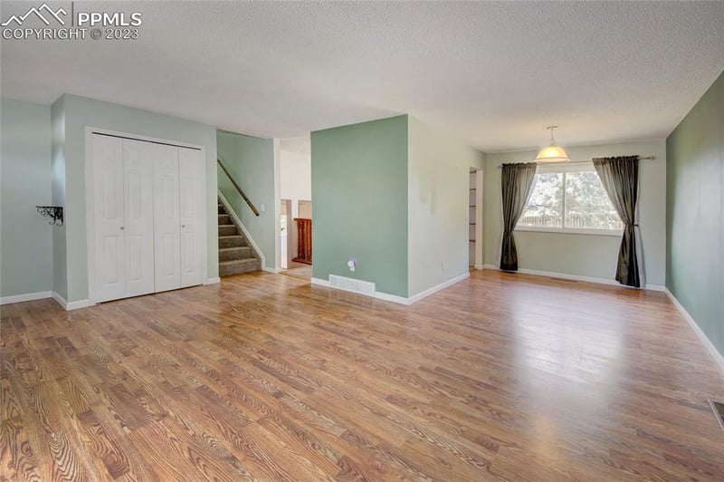 5992 Del Rey Dr, Colorado Springs, CO 80918