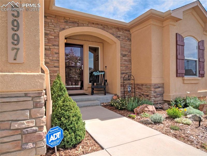 5997 Whiskey River Dr, Colorado Springs, CO 80923