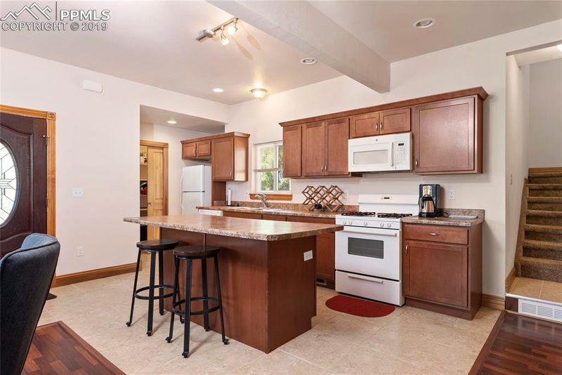 6 W Brookside St, Colorado Springs, CO 80905