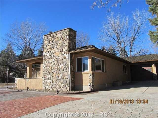 6 Poplar St, Colorado Springs, CO 80906