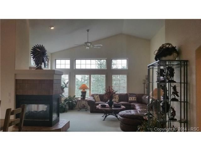 60 Toppler Dr, Castle Pines, CO 80108
