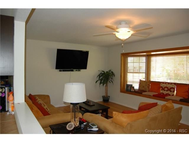 600 Del Brook Dr, Colorado Springs, CO 80911