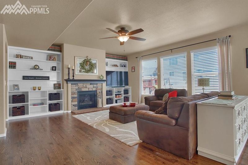 6002 Brave Eagle Dr, Colorado Springs, CO 80924