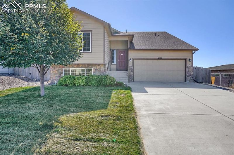 6003 Passing Sky Dr, Colorado Springs, CO 80911