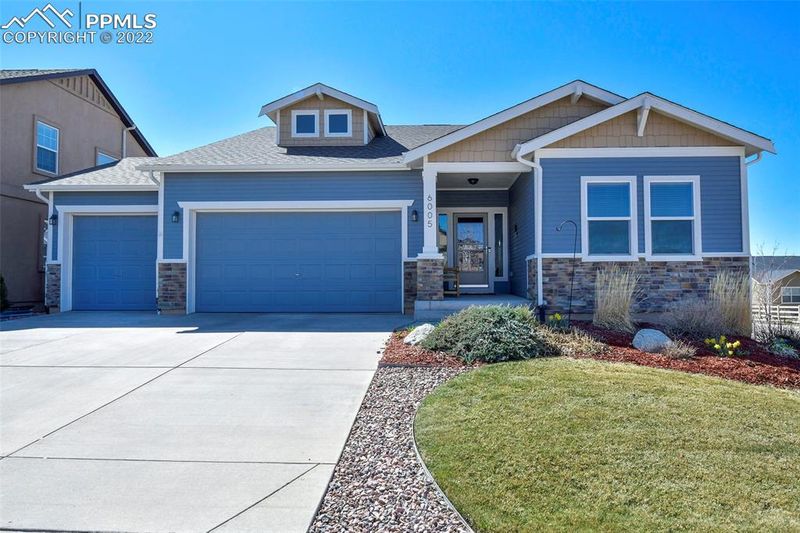 6005 Harney Dr, Colorado Springs, CO 80924