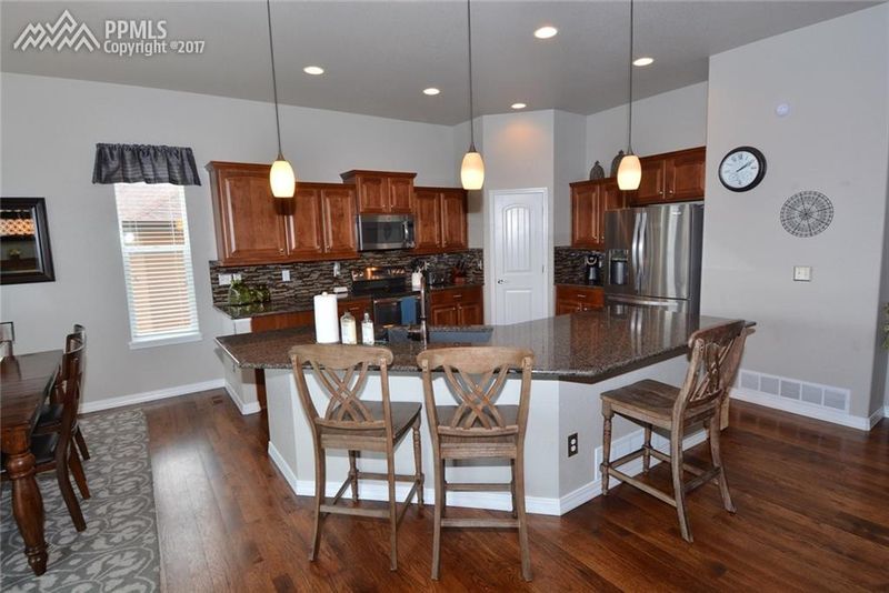 6009 Traditions Dr, Colorado Springs, CO 80924