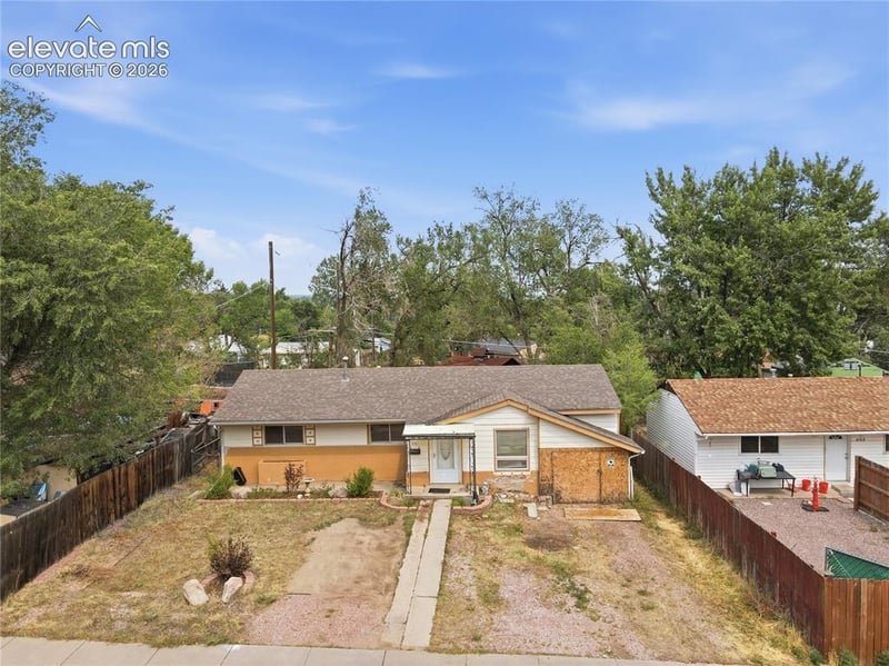 601 Huron Rd, Colorado Springs, CO 80910