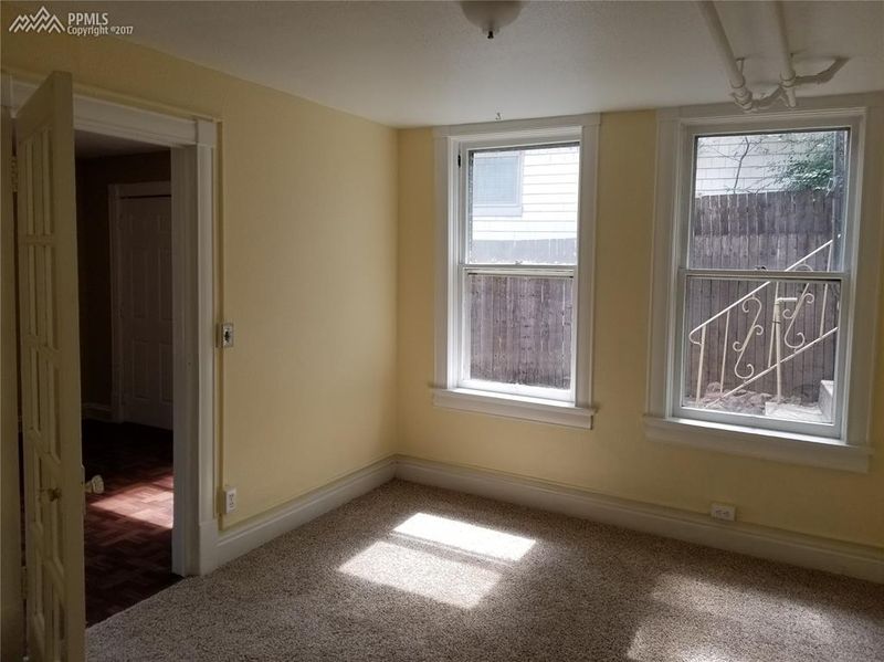601 N Walnut St, Colorado Springs, CO 80905