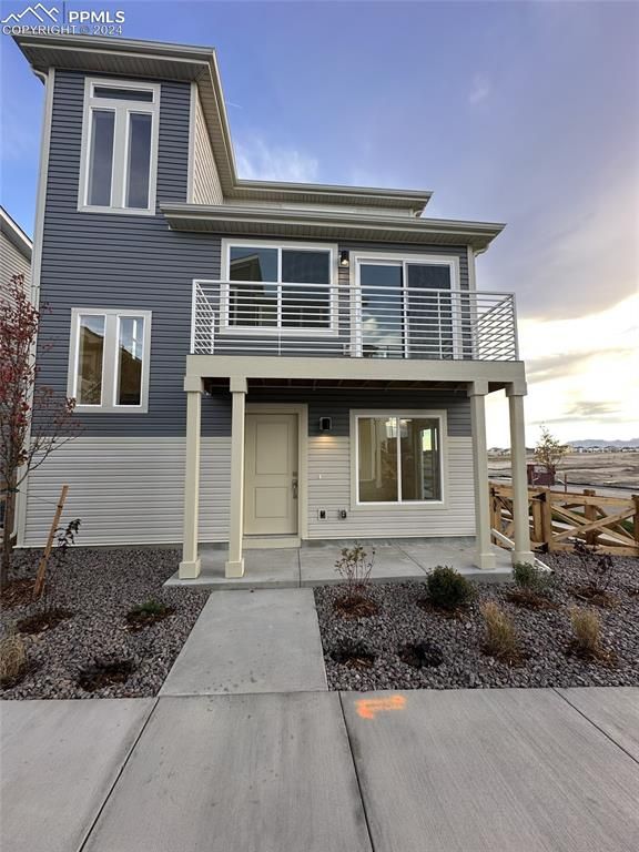 6015 Notch Top Way, Colorado Springs, CO 80927