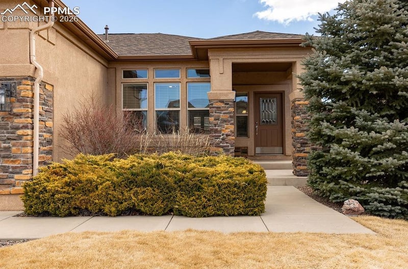 6017 Cumbre Vista Way, Colorado Springs, CO 80924