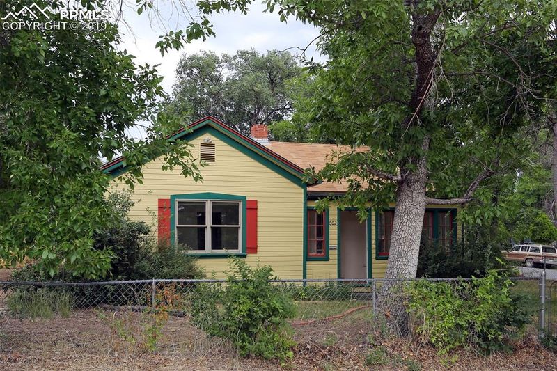 602 S 25th St, Colorado Springs, CO 80904