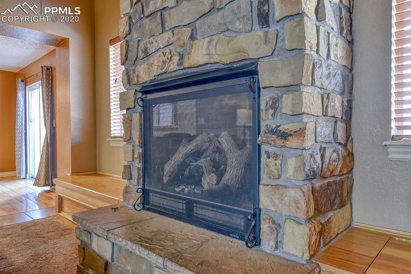 6020 Hearth Ct, Colorado Springs, CO 80922