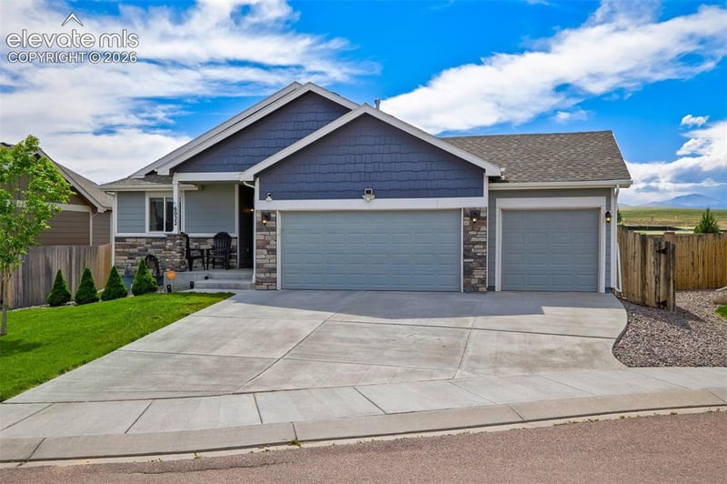 6022 Meadowbank Ln, Colorado Springs, CO 80925