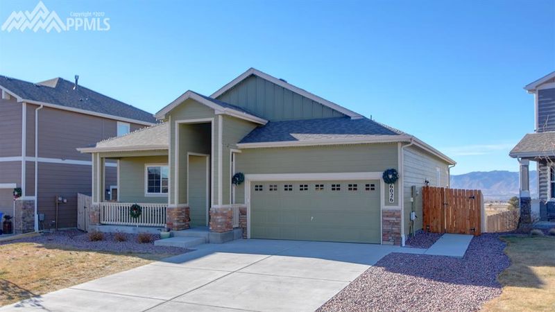 6026 Finglas Dr, Colorado Springs, CO 80923
