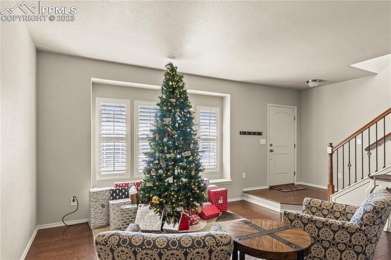 6026 Wolf Village Dr, Colorado Springs, CO 80924