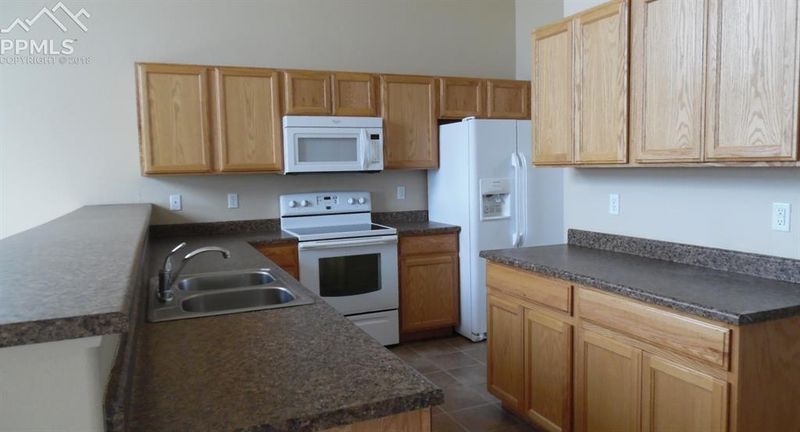 6027 Passing Sky Dr, Colorado Springs, CO 80911