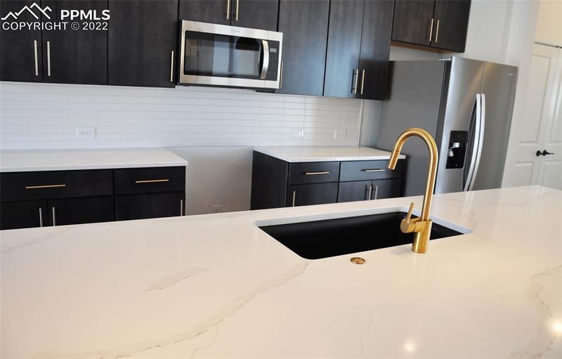 6034 Sonterra Ln, Colorado Springs, CO 80923