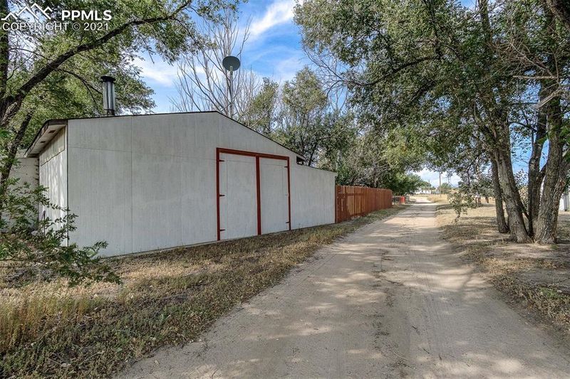 6035 Coyote Ln, Peyton, CO 80831