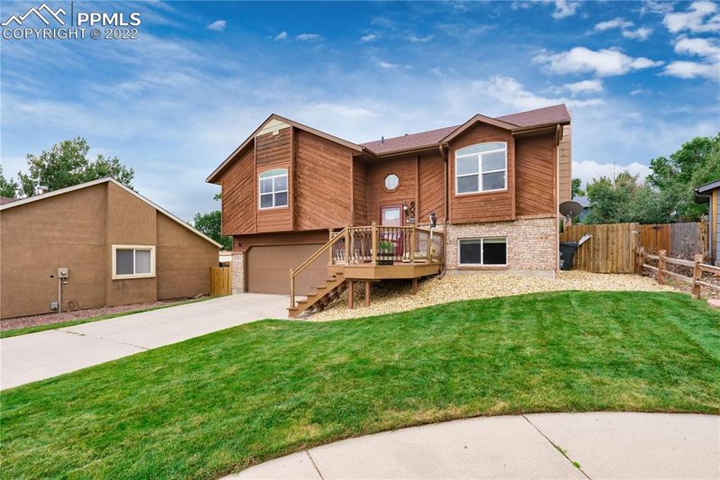 6035 Sailing Ct, Colorado Springs, CO 80918