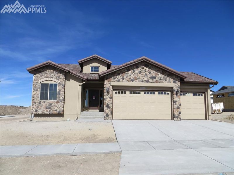 6036 Cubbage Dr, Colorado Springs, CO 80924