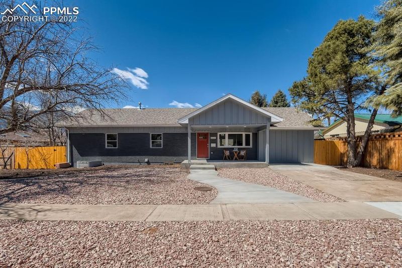 604 Castle Rd, Colorado Springs, CO 80904