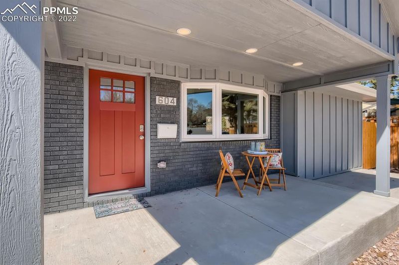 604 Castle Rd, Colorado Springs, CO 80904