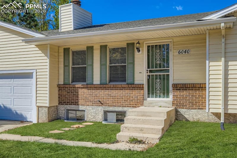 6040 Eagles Nest Ct, Colorado Springs, CO 80918