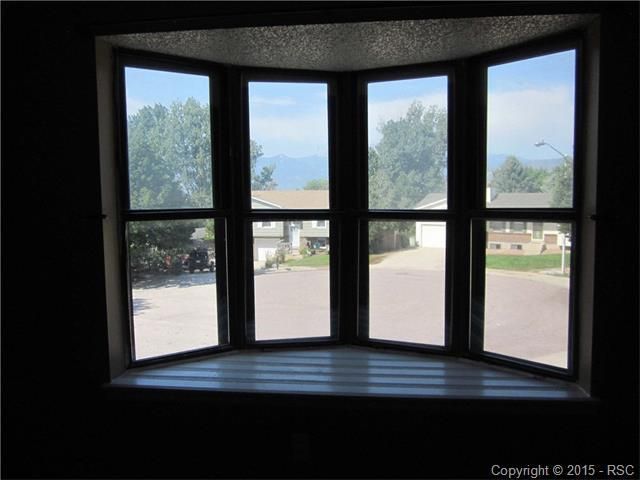 6045 Eagles Nest Ct, Colorado Springs, CO 80918