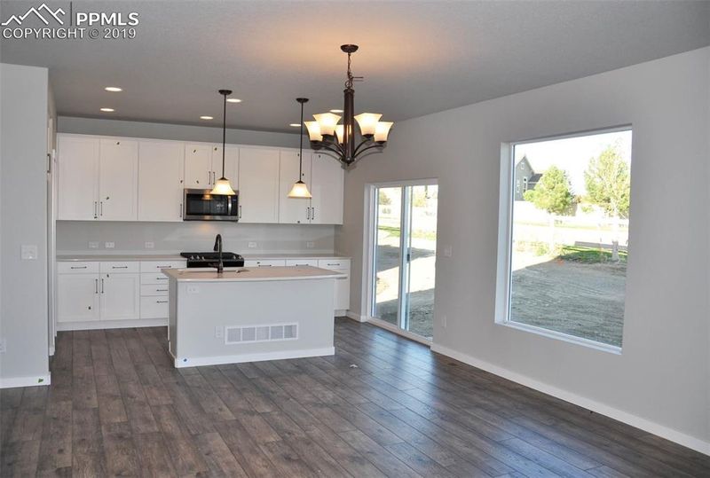 6047 Trappers Tale Ct, Colorado Springs, CO 80923